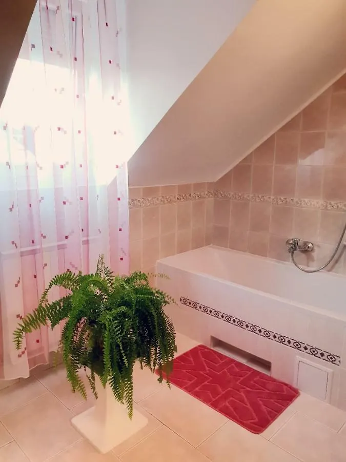 Thomas Apartman Eger Apartment